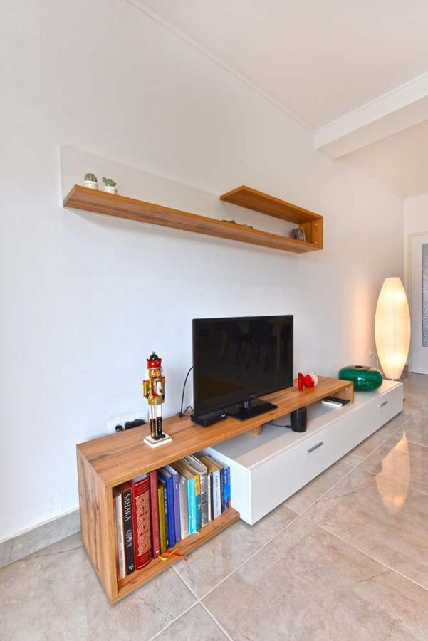 Brezac Olive Garden Apartment Fažana Kültér fotó